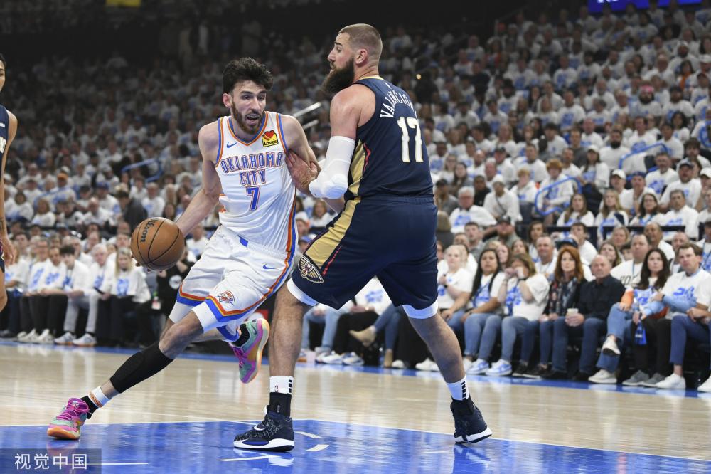 在这一背景 在这一背景