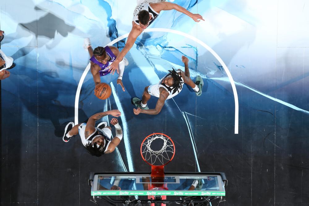 老鹰双翅完 老鹰双翅完