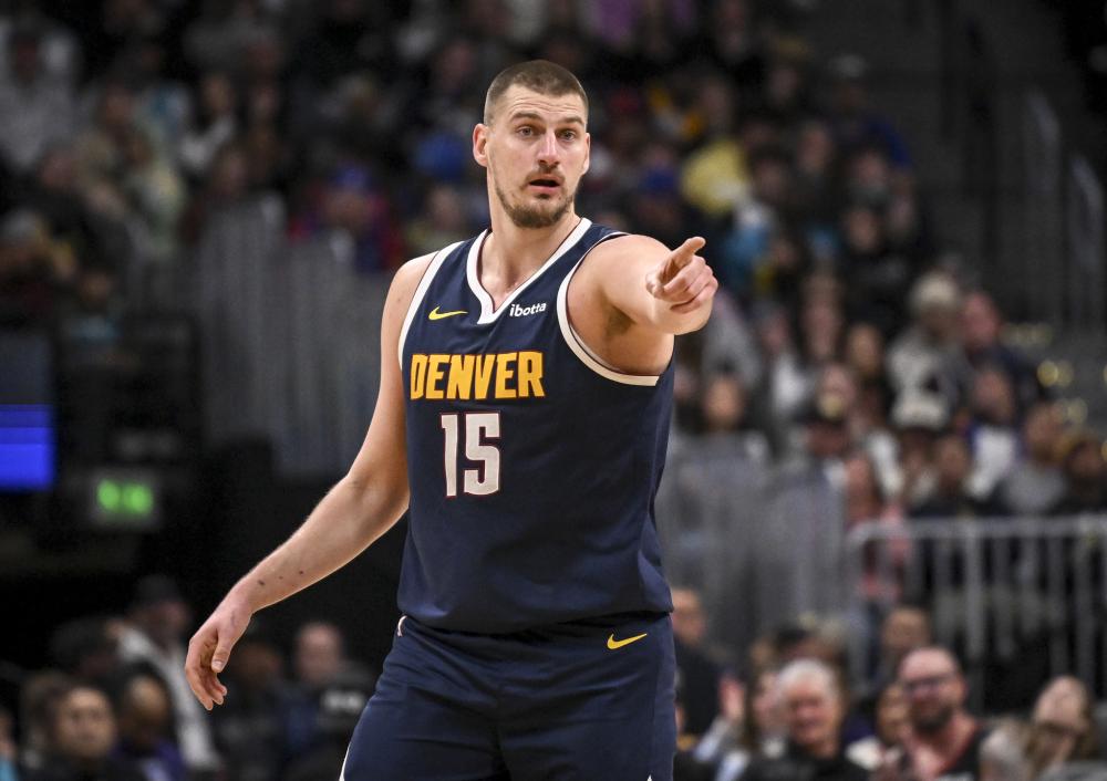 场下保持平 场下保持平